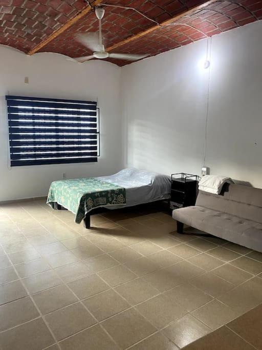 Tropico Cabana 瓜亚比托斯 外观 照片